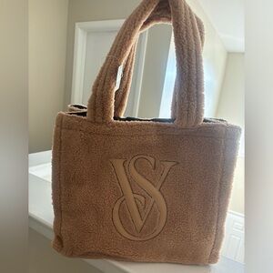 Victoria’s Secret tote bag, new with tag